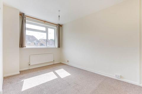 5 Lingfield Road, Royston, SG8 9JB