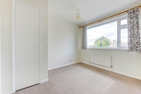 5 Lingfield Road, Royston, SG8 9JB