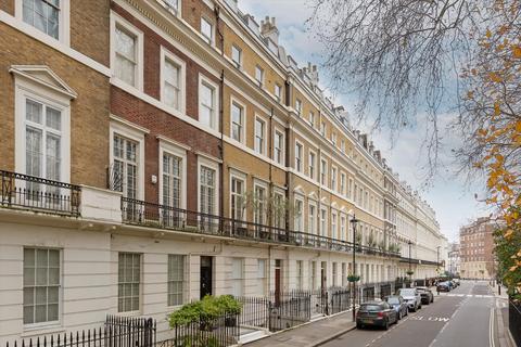 5 bedroom flat for sale, Hyde Park Square, London, W2.