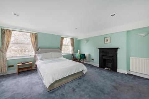 5 bedroom flat for sale, Hyde Park Square, London, W2.