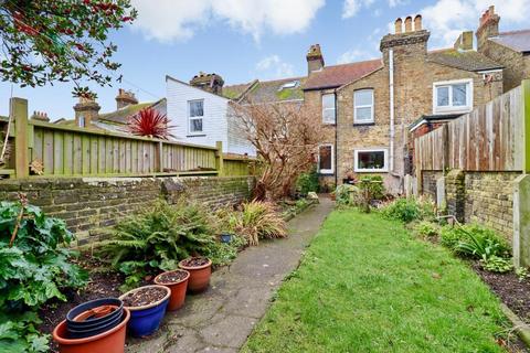 2 bedroom terraced house for sale, Dumpton Park Road, Ramsgate, Kent, CT11 7JP