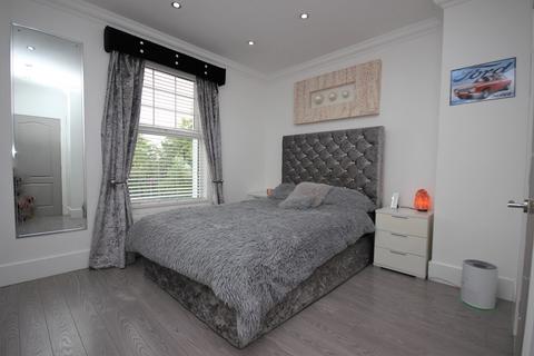 2 bedroom semi-detached house for sale - Cronton Road, Widnes , Widnes, WA8