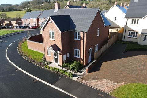 4 bedroom detached house for sale, Old Elm Rise, Longhope