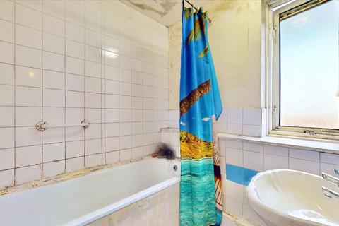 1123 High Road, Romford, RM6 4AT