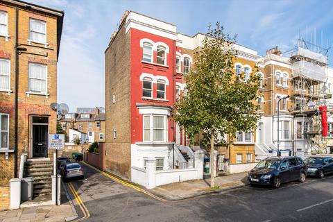 2 bedroom flat for sale, Victoria Road, London, NW6