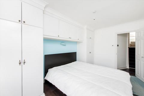 2 bedroom flat for sale, Victoria Road, London, NW6