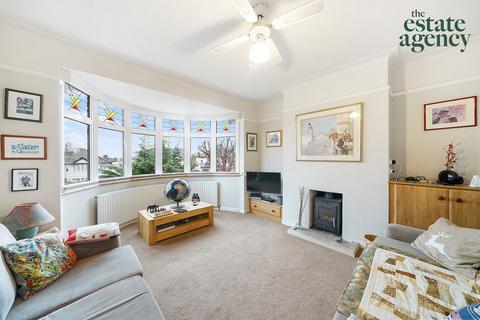 14a Endlebury Road, London, E4 6QF