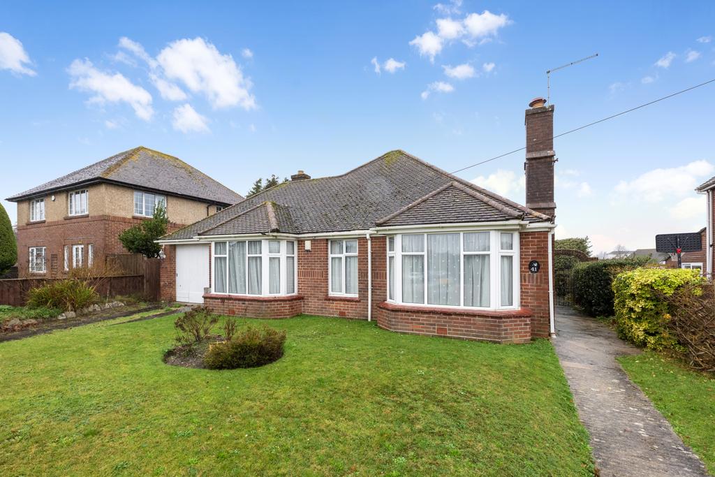 Wareham, Dorset 2 bed bungalow for sale £500,000