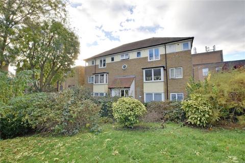 25 Callaghan Close, London, SE13 5RR