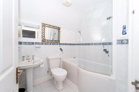 3 bedroom terraced house for sale, Birmingham Road, Cowes