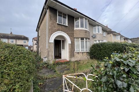 3 bedroom semi-detached house for sale - Llandudno, Conwy. By Online Auction- Provisional bidding closing 01 February 2024 Subject to Online Auction...