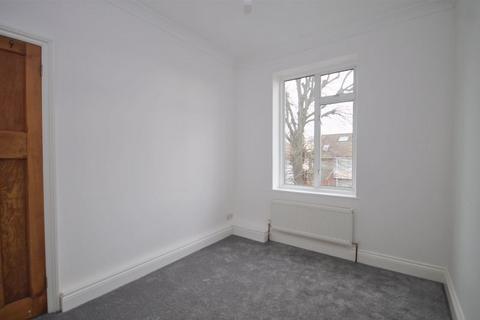 3, Avon Court Braund Avenue, Greenford, UB6 9JH