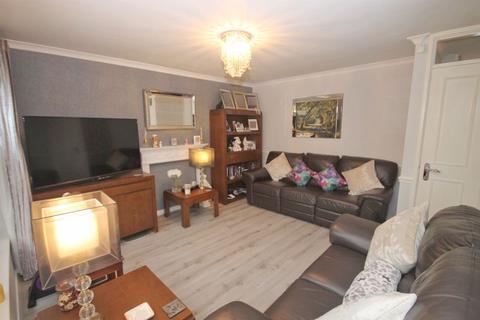 4 bedroom terraced house for sale, Norseman Way, Greenford