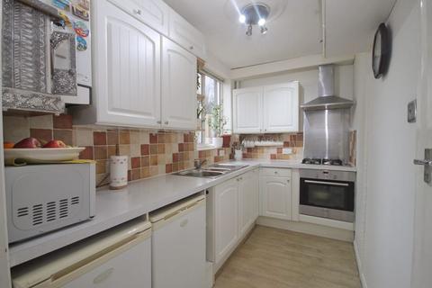 10 Ormsby Gardens, Greenford, UB6 9NR