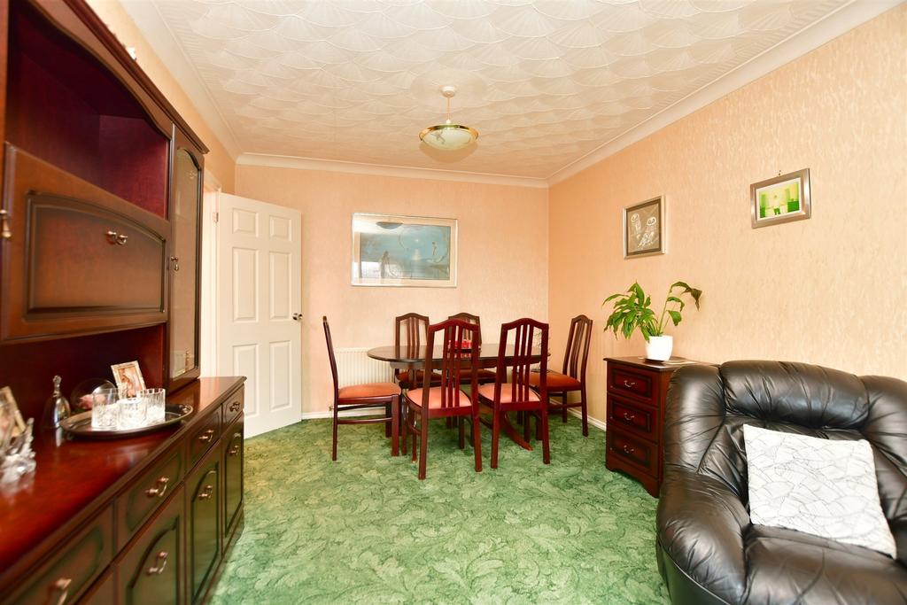 Lounge/Diner