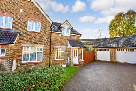 2 Rackham Close, Welling, DA16 1NZ