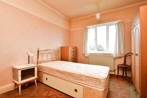 45 Faraday Road, Welling, DA16 2ET