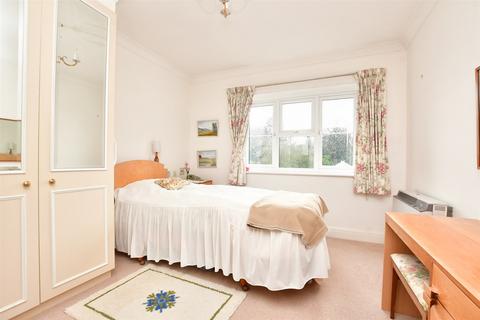 1 bedroom flat for sale, Wray Park Road, Reigate, Surrey