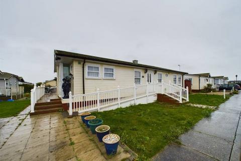 2 bedroom park home for sale, Creek Road, Canvey Island, SS8