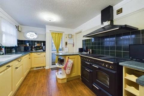 2 bedroom park home for sale, Creek Road, Canvey Island, SS8