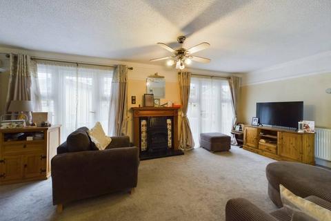 2 bedroom park home for sale, Creek Road, Canvey Island, SS8