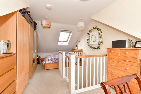 2 bedroom end of terrace house for sale, Broad Oak Road, Canterbury, Kent