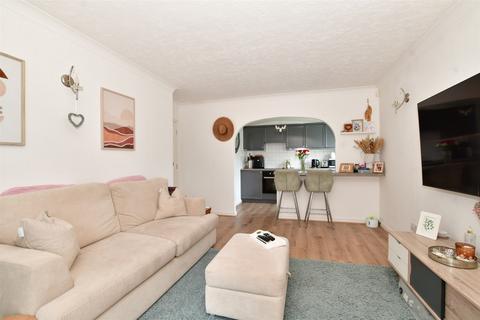 1 bedroom ground floor flat for sale, Bradley Close, Belmont, Sutton, Surrey