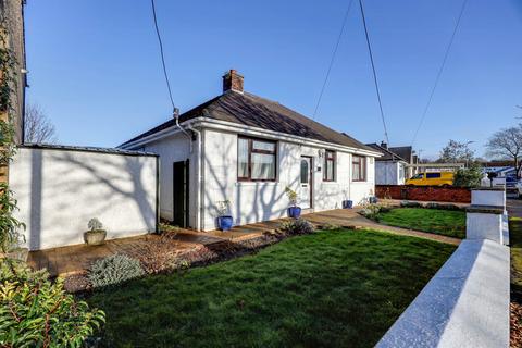 2 bedroom detached bungalow for sale, 21 Chamberlain Row, Dinas Powys, The Vale Of Glamorgan. CF64 4PJ