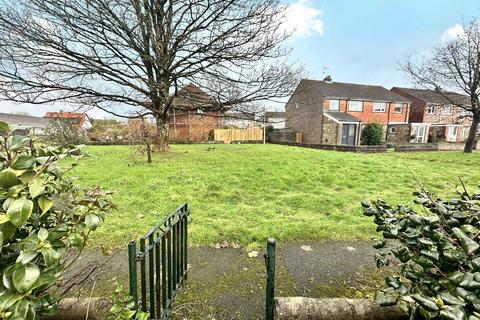 undefined, Pontyclun CF72