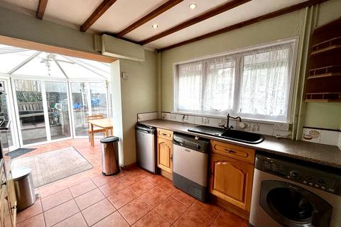 2 bedroom bungalow for sale - Swansea Road, Merthyr Tydfil CF48