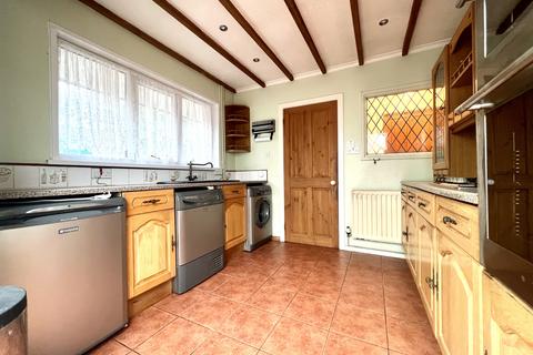 2 bedroom bungalow for sale - Swansea Road, Merthyr Tydfil CF48