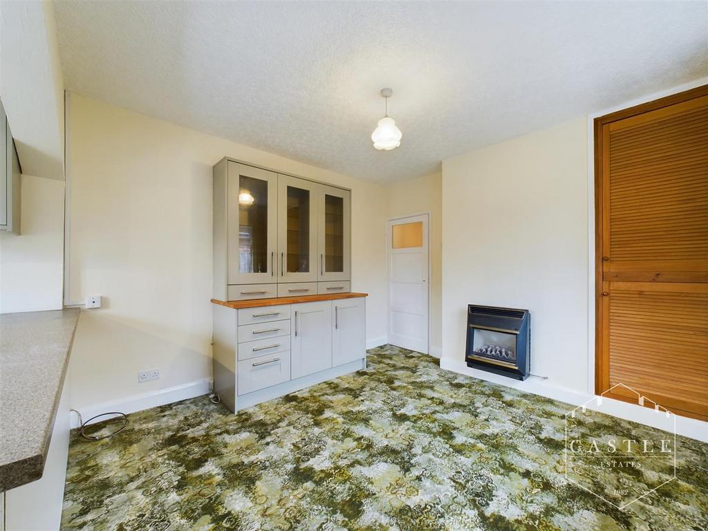 Dining kitchen
