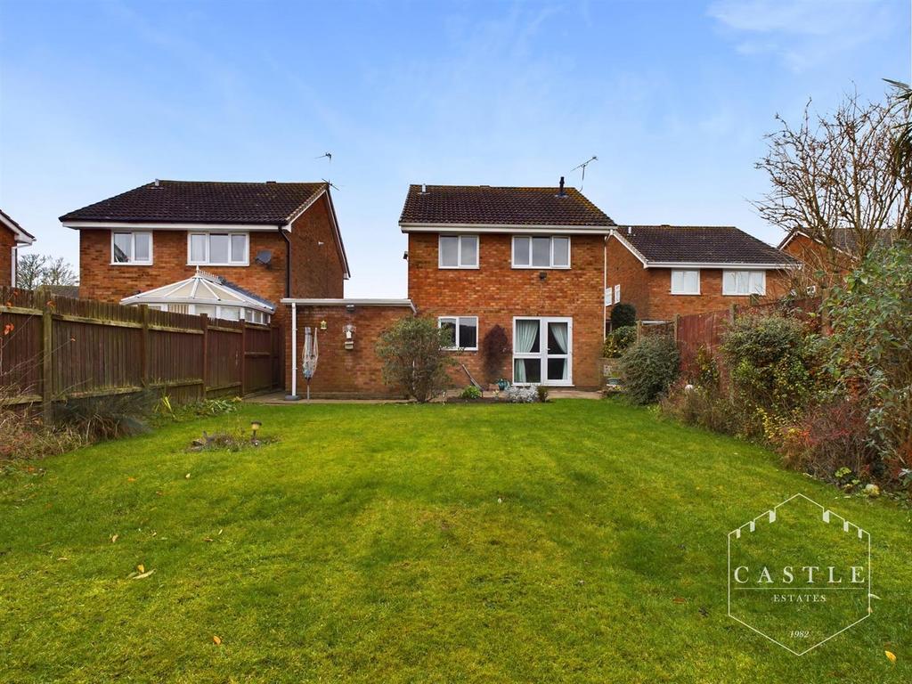 Gladstone Close, Hinckley 4 bed detached house for sale £310,000