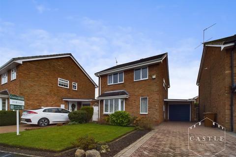 4 bedroom detached house for sale, Gladstone Close, Hinckley