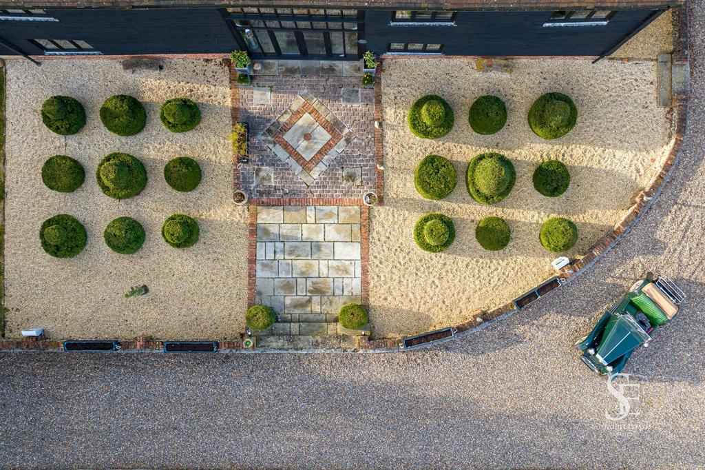 Birdseye View of Topiary