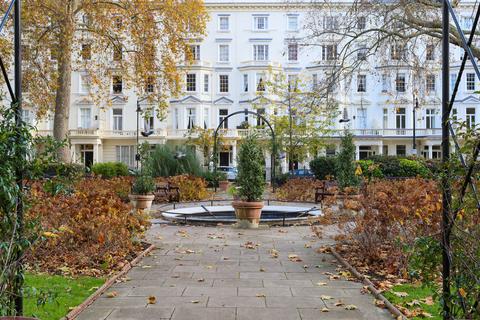 4 bedroom apartment for sale, St. Georges Square, London, SW1V