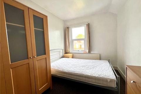 30 Guildford Park Road, Guildford, GU2 7ND