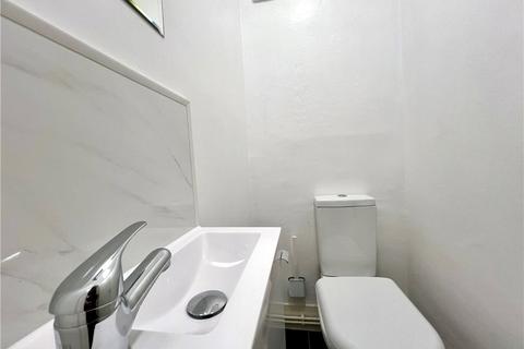30 Guildford Park Road, Guildford, GU2 7ND