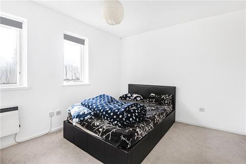 1 bedroom apartment for sale, Quincy Road, Egham, Surrey, TW20