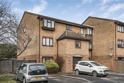 1 bedroom apartment for sale, Quincy Road, Egham, Surrey, TW20