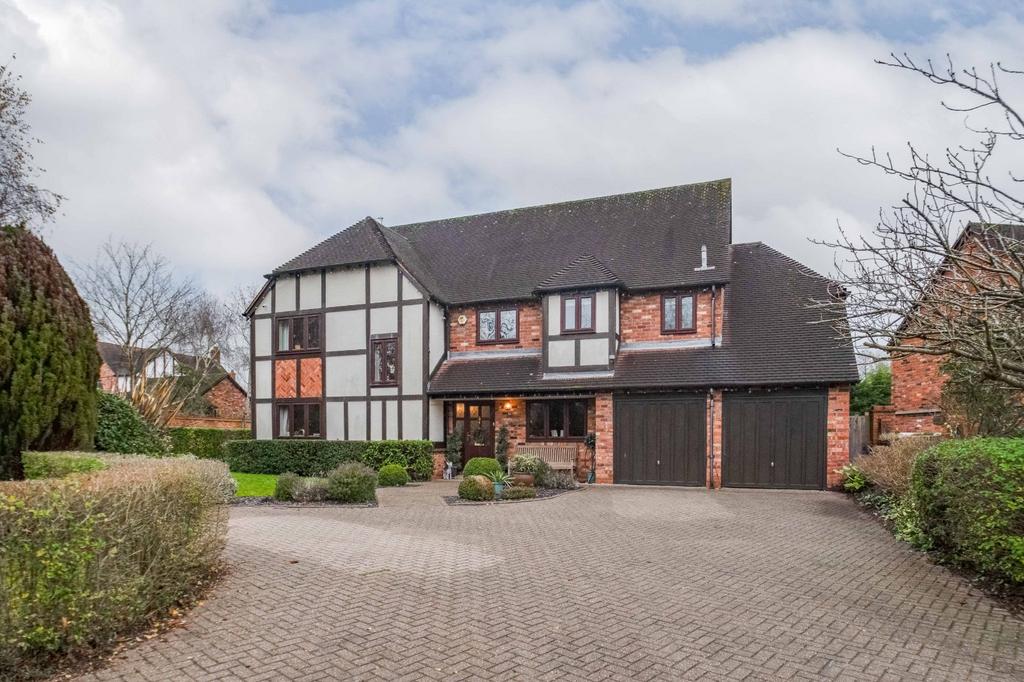 Hither Green Lane, Redditch, Worcestershire, B98 4 bed detached house