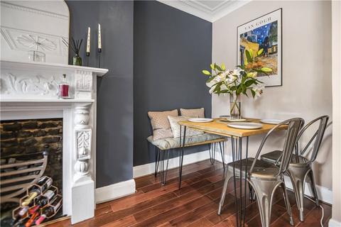 Flat 1, 72 Copthall Gardens, Twickenham, TW1 4HJ