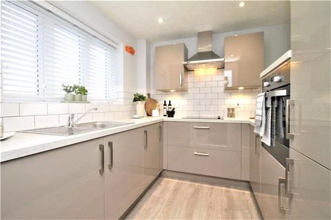 1 bedroom apartment for sale - Thorpe Road, Staines-upon-Thames, Surrey, TW18