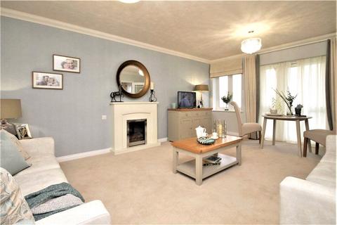 2 bedroom apartment for sale, Thorpe Road, Staines-upon-Thames, Surrey, TW18