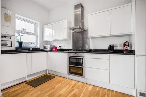 2 bedroom apartment for sale, Stoke Newington High Street, London, N16