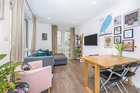 2 bedroom apartment for sale, Juniper Drive, London, SW18