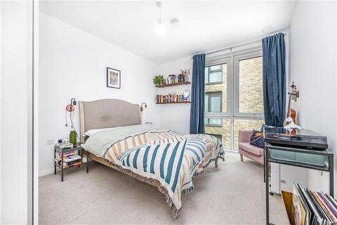 2 bedroom apartment for sale, Juniper Drive, London, SW18