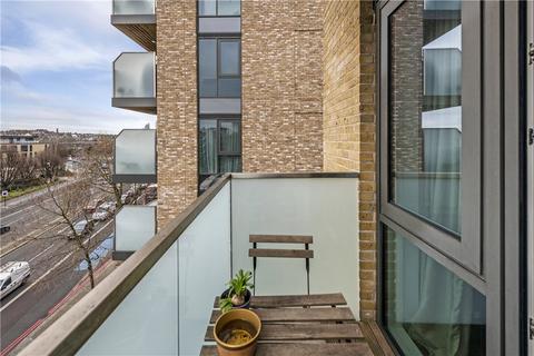 2 bedroom apartment for sale, Juniper Drive, London, SW18