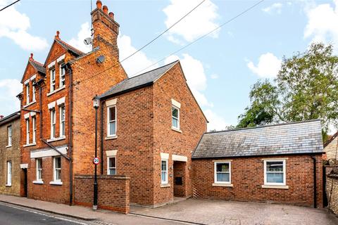 undefined, High Street, Harrold, Bedfordshire, MK43