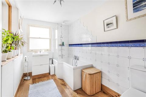 21 Alderney Road, London, E1 4EG